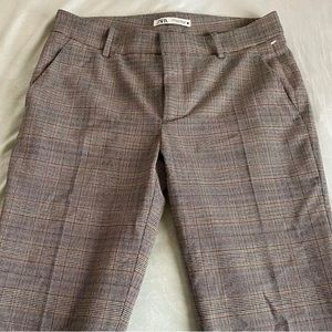 Zara trousers 🤎🤍🖤